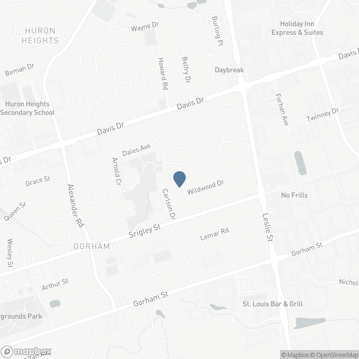 104 LAMBETH COURT, Newmarket, Ontario L3Y 6S1